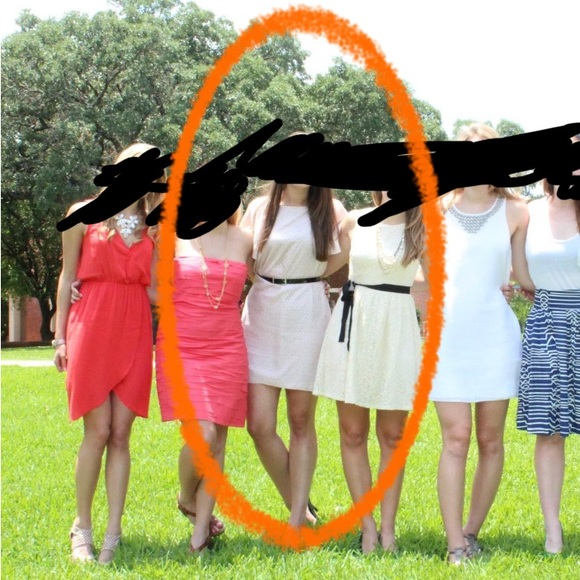 Francesca’s Ruffle sleeve lined shift dress with navy ribbon belt. - Picture 2 of 8